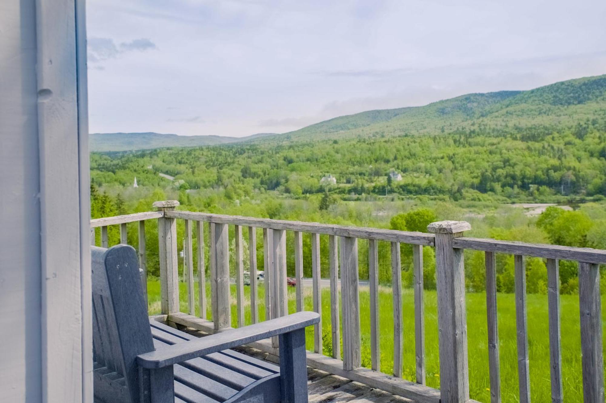 Chanterelle Inn & Cottages Baddeck Bagian luar foto